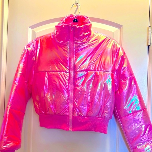 New Pink Puffer Crop Jacket - Picture 2 of 8